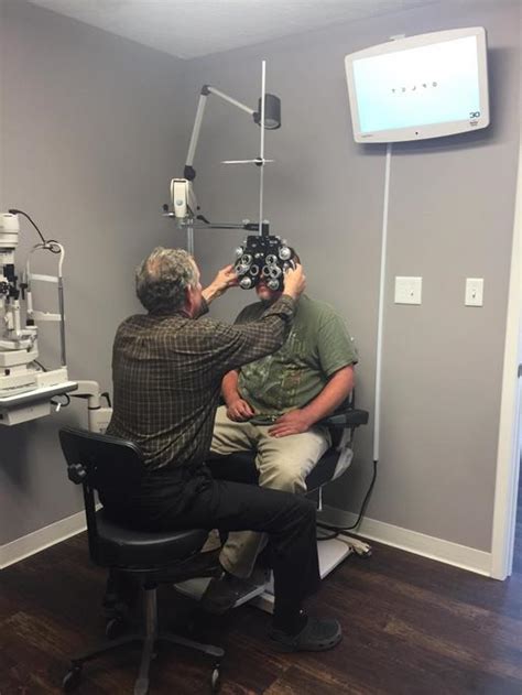 Eye Doctors, Eye Exams & Glasses in Hopkinsville, KY.